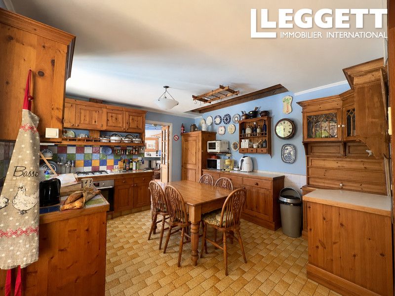 Property photo 3 of 10