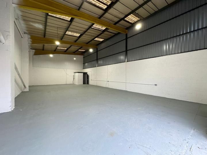 Property photo 2 of 3