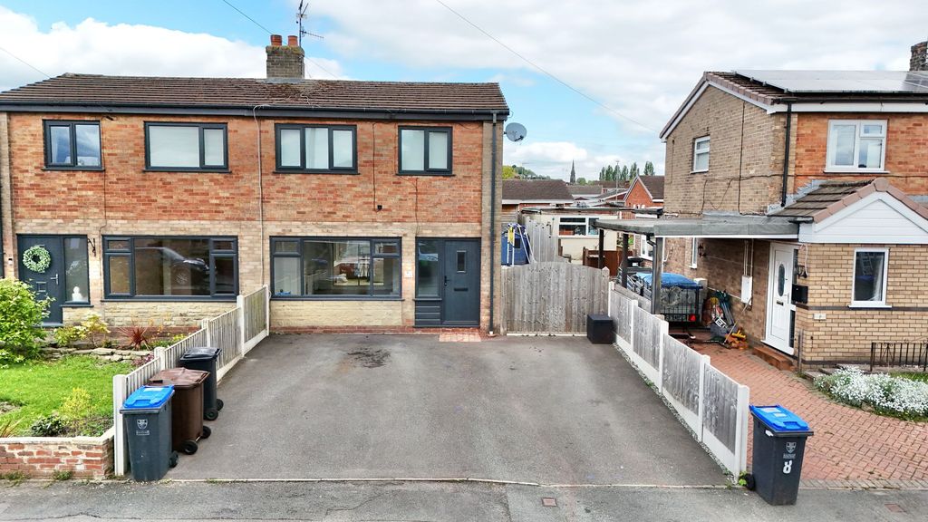 Property photo 1 of 22