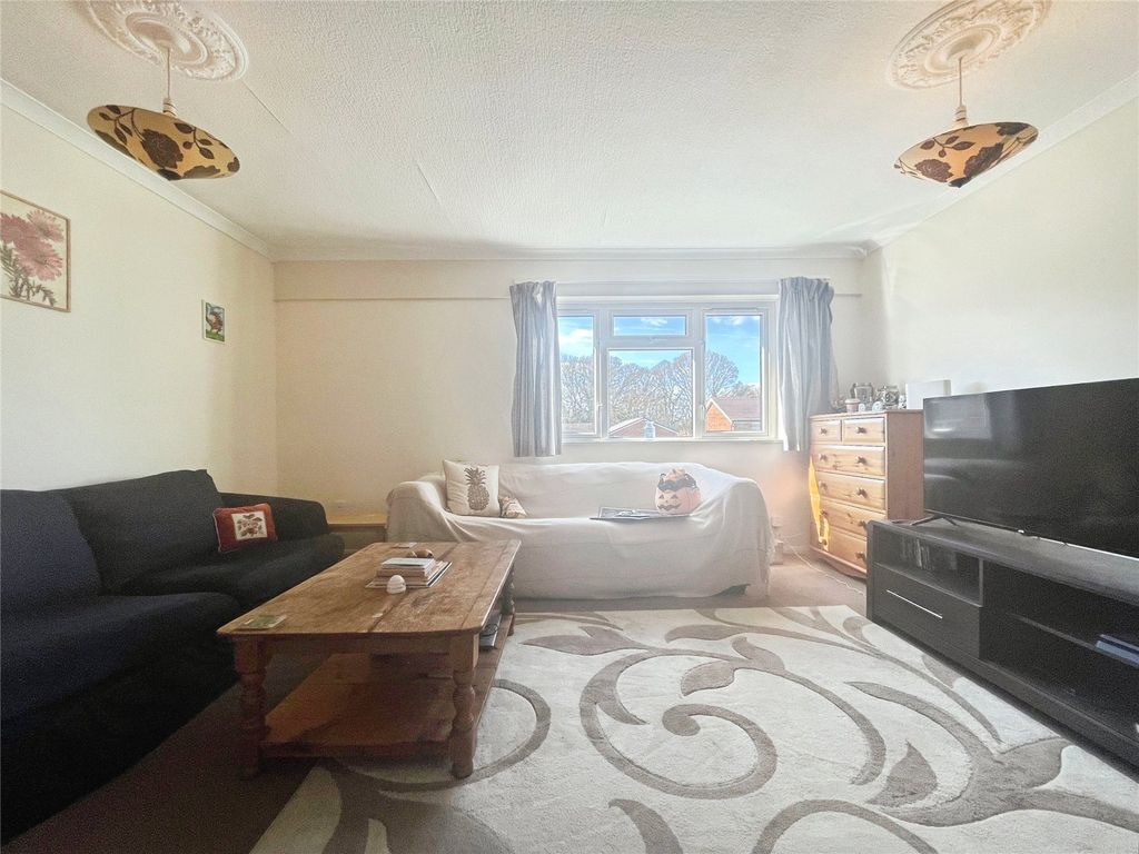 Property photo 2 of 7 Living Room