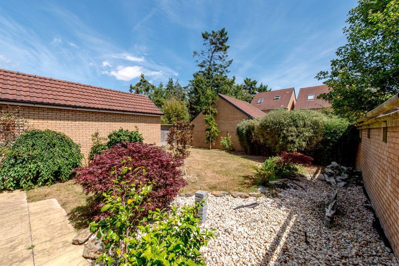 Property photo 2 of 25 Rear Garden