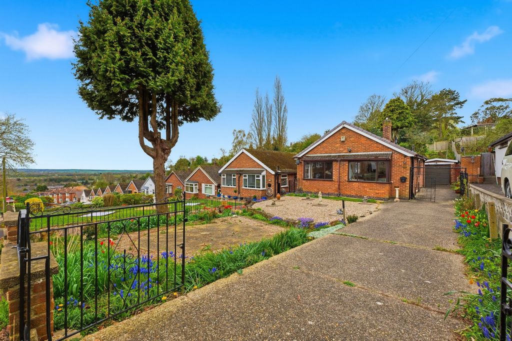 Property photo 1 of 16