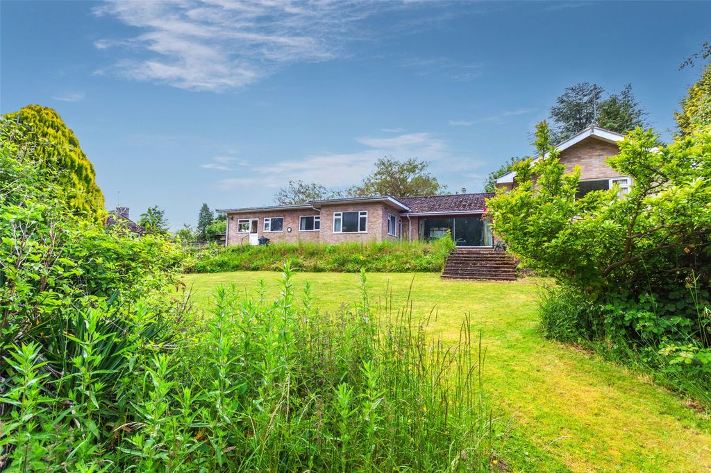 Property photo 3 of 17 Picture No. 03