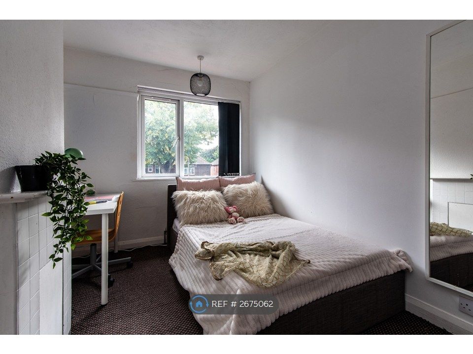 Property photo 1 of 4