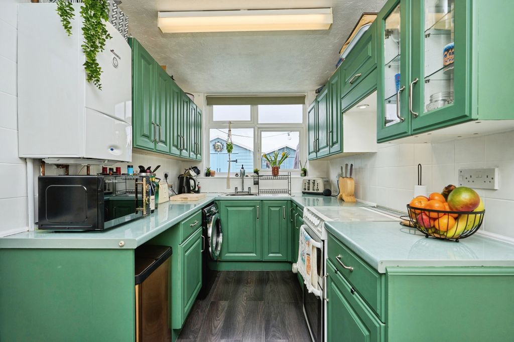 Property photo 1 of 15 Kitchen