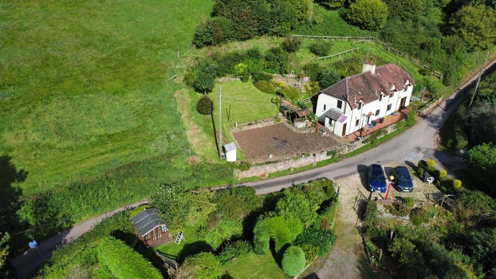 Property photo 2 of 43 Image00003.Jpeg