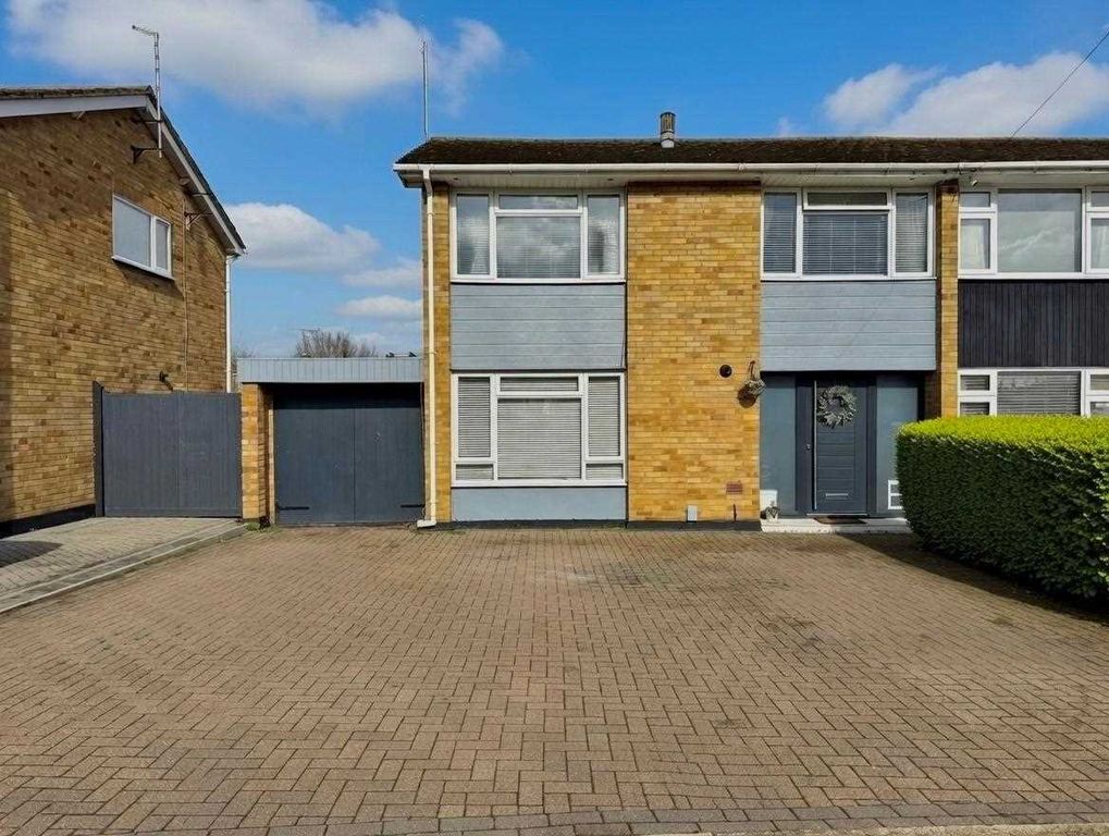 Property photo 1 of 17 Main Picture