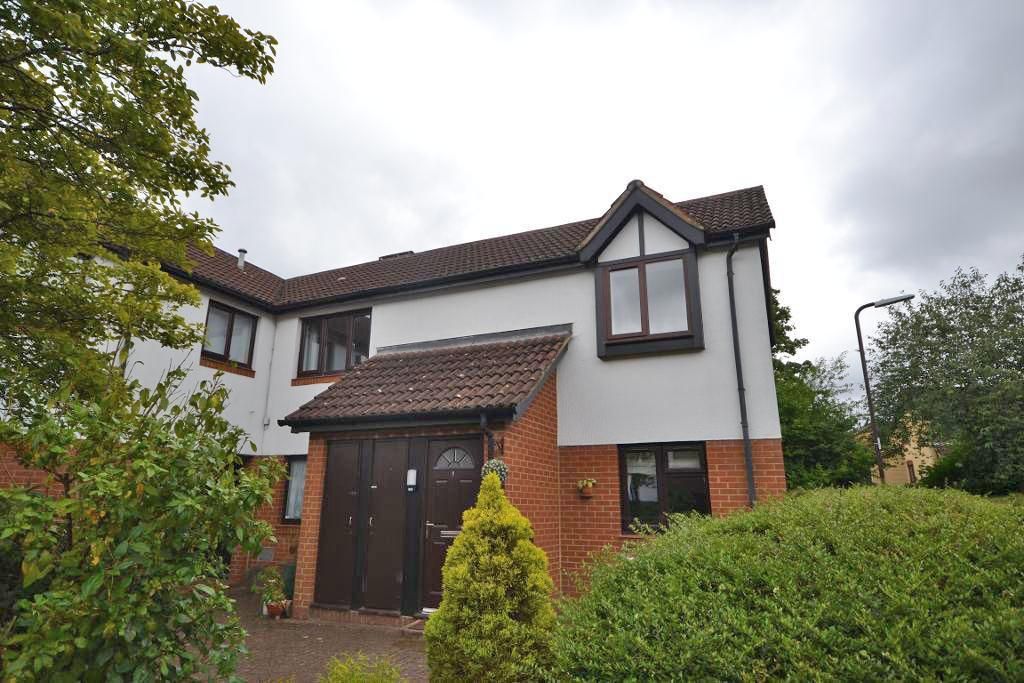 Property photo 1 of 17 Front