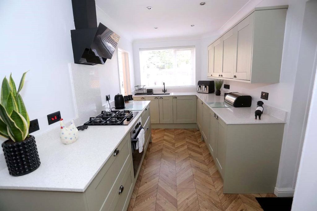 Property photo 2 of 23 Picture No. 07
