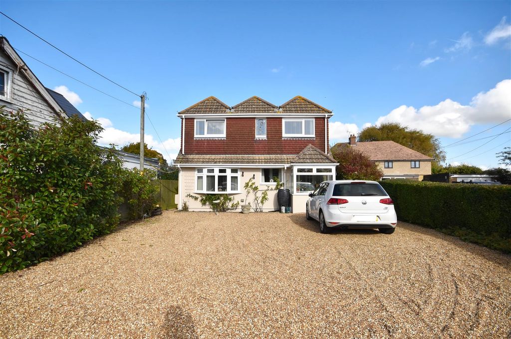 Property photo 1 of 33