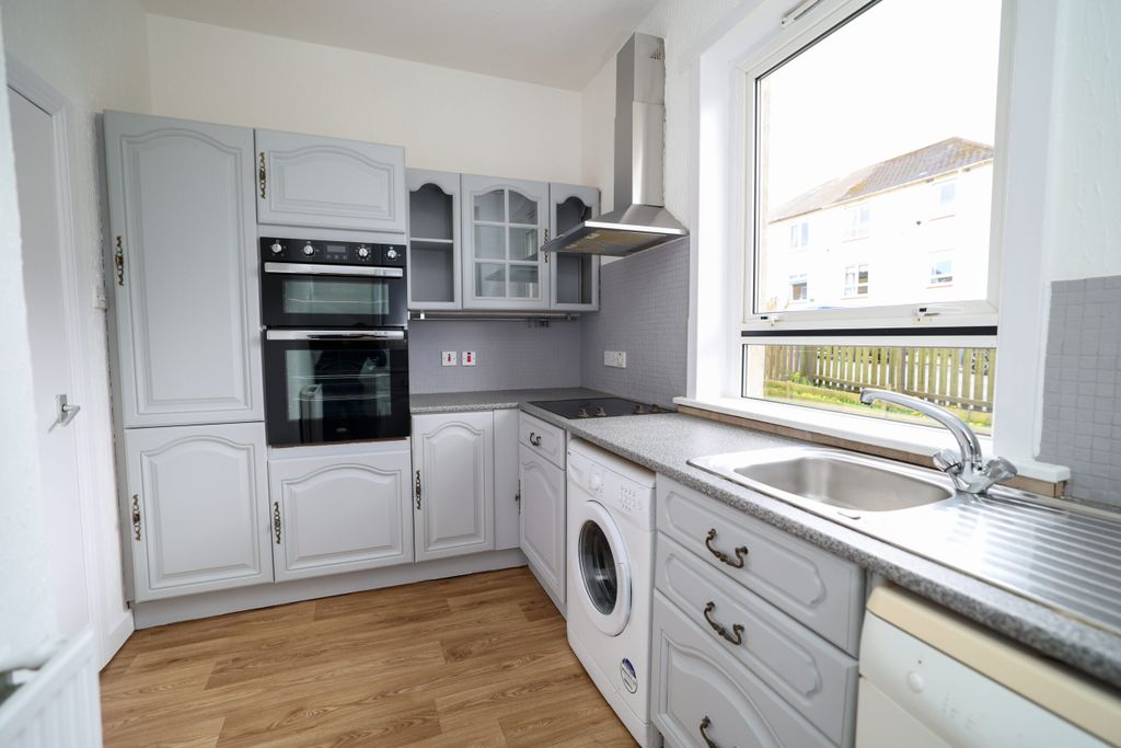 Additional image 8 of 2 bed flat for saleKirkbride Crescent, Crosshill KA19