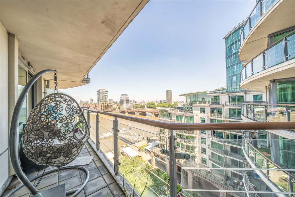 Property photo 3 of 9