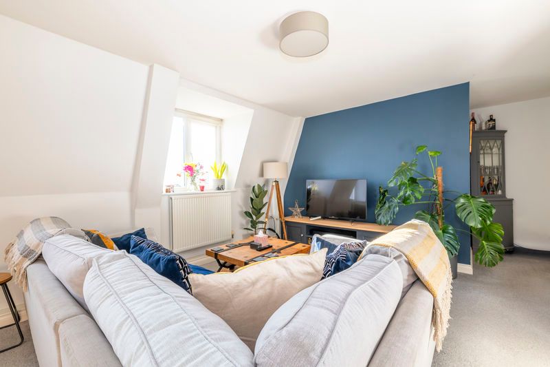 Property photo 2 of 18 Photo 8