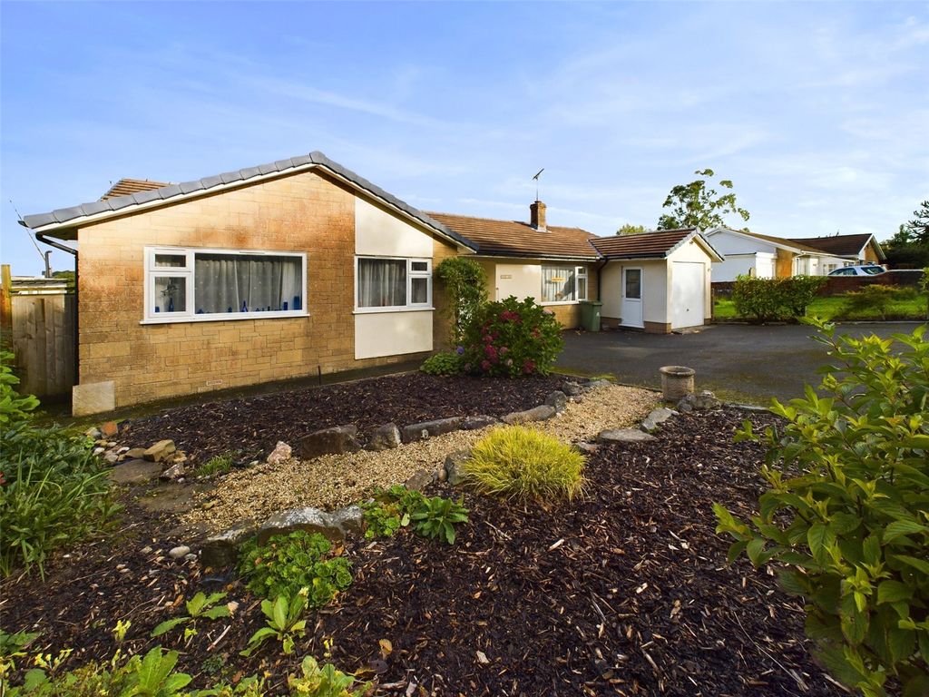 Property photo 2 of 31 Picture No. 63