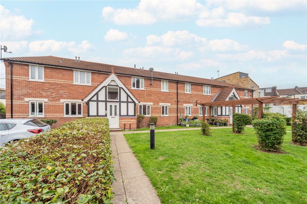 Property photo 1 of 12 Picture No. 02