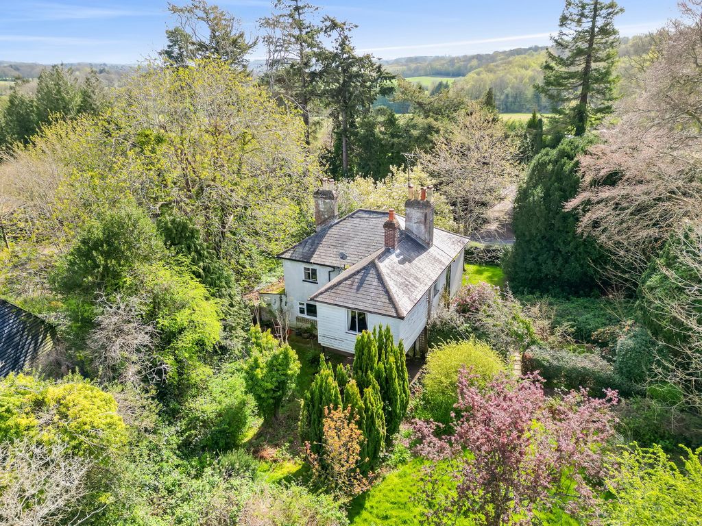 Property photo 2 of 35