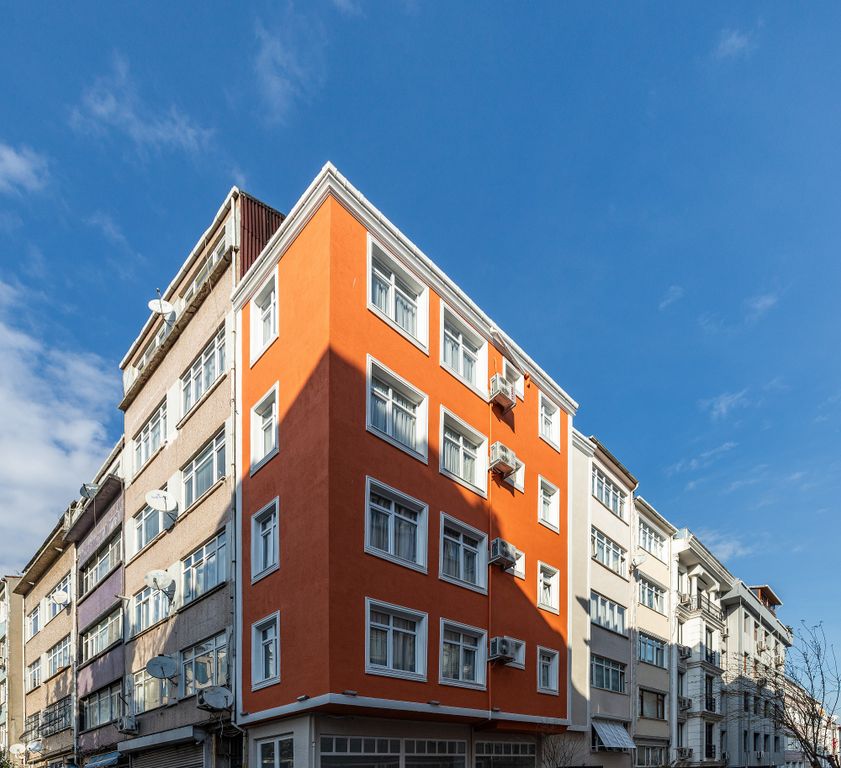 Property photo 1 of 15 Istanbul Investment Property For Sale In Fatih - Main View Of The Building