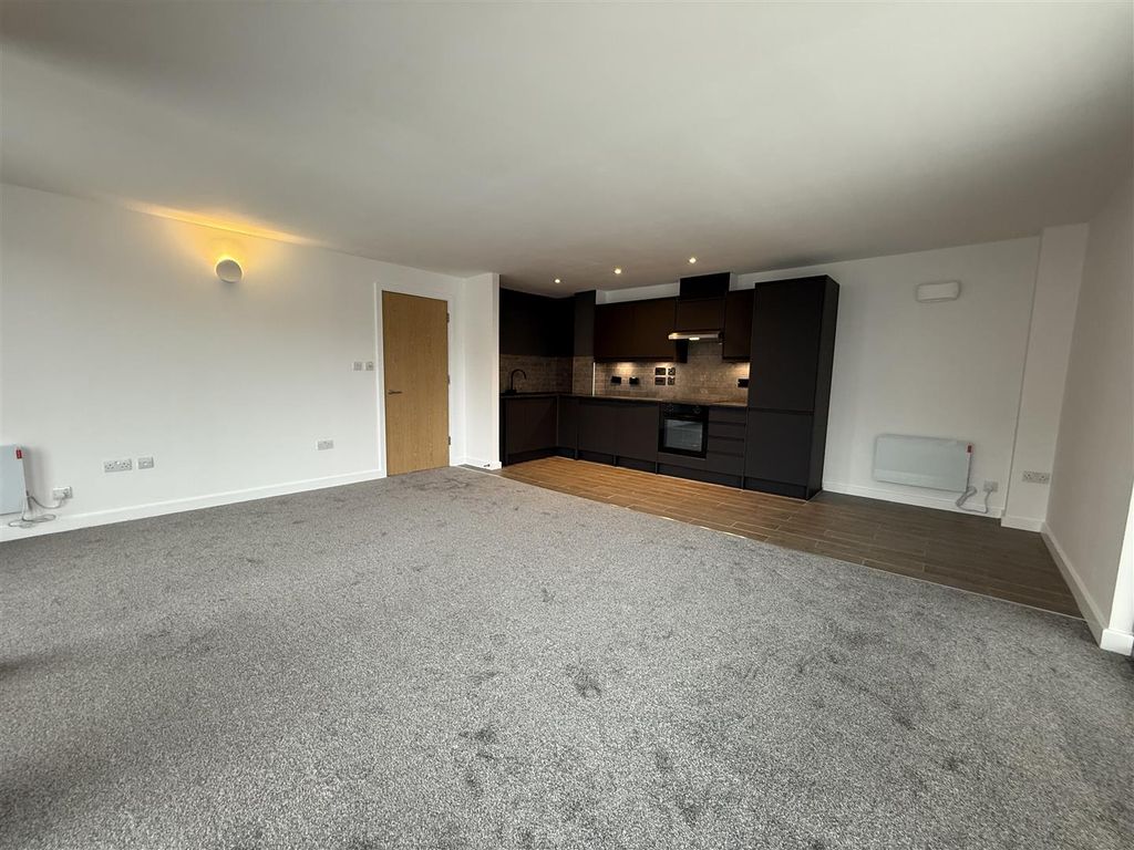 Property photo 3 of 10 Tempimage3Kntmm.Jpg