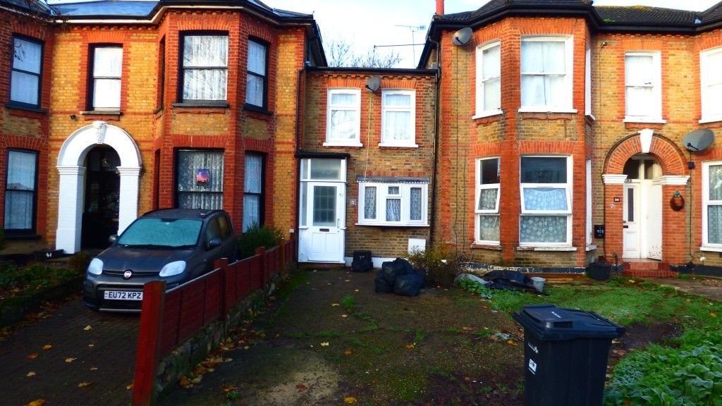 Property photo 1 of 8