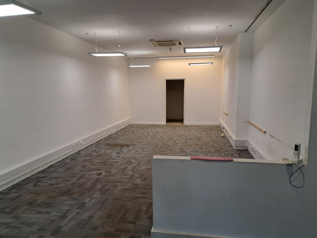 Property photo 1 of 5