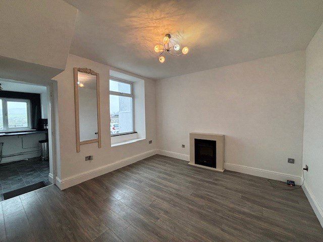 Property photo 2 of 12 Reception Room