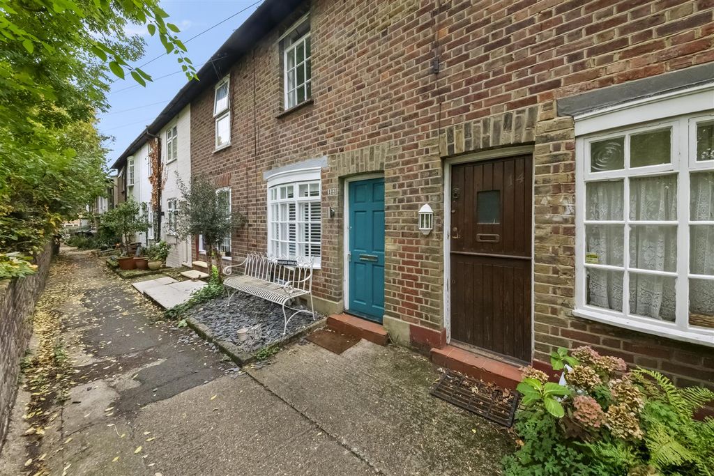 Property photo 3 of 15