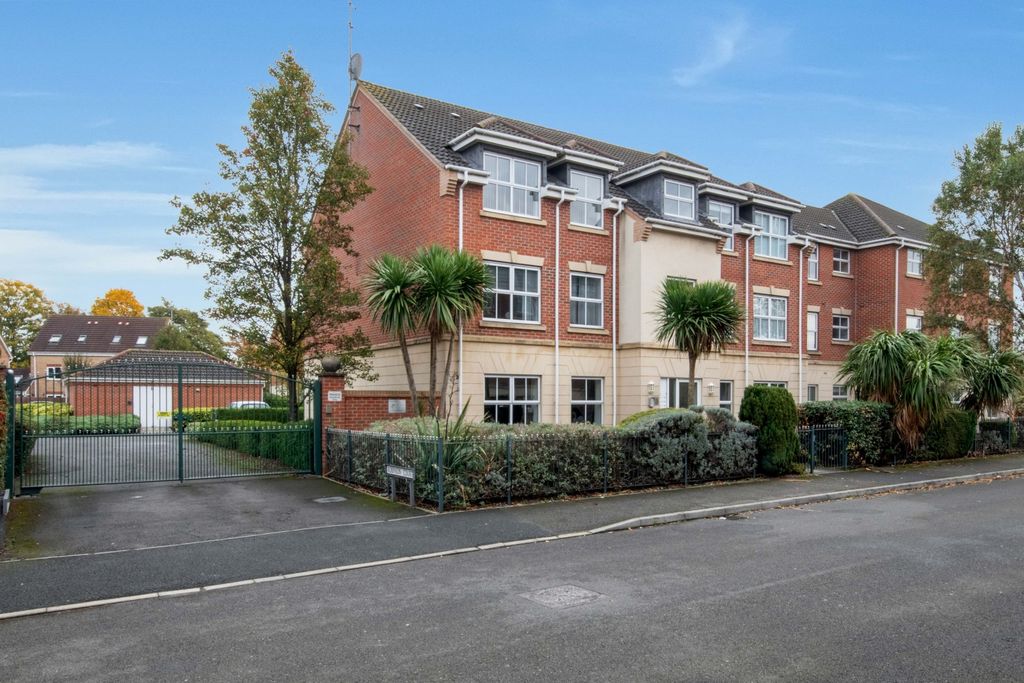 Property photo 1 of 11 Robinson-11