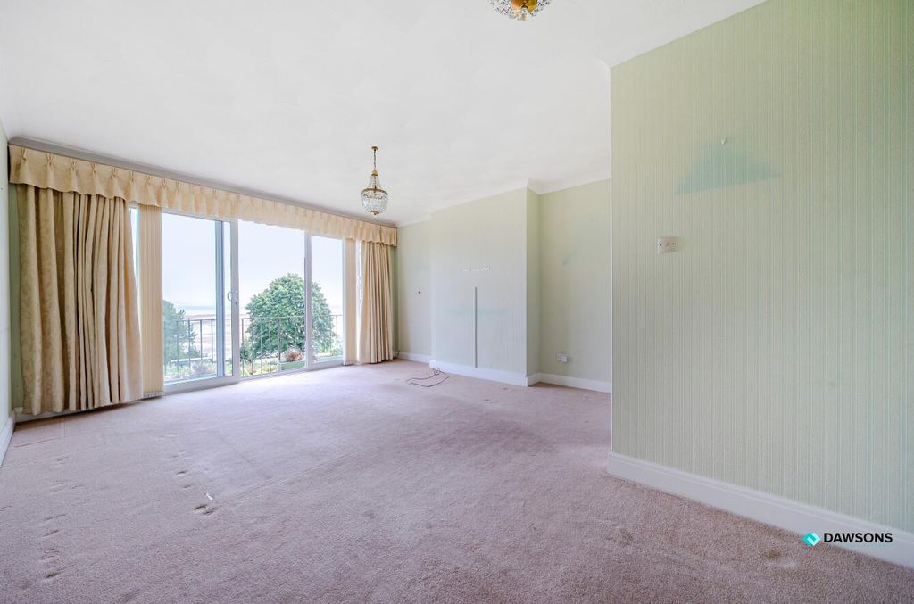 Property photo 2 of 26 ee23961d-1Ed9-4A5A-A0Af-cc879Fee3c34.Jpg