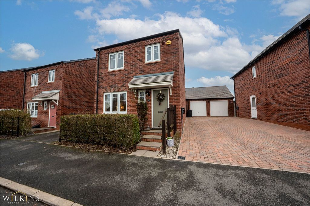 Property photo 1 of 27 Picture No. 21