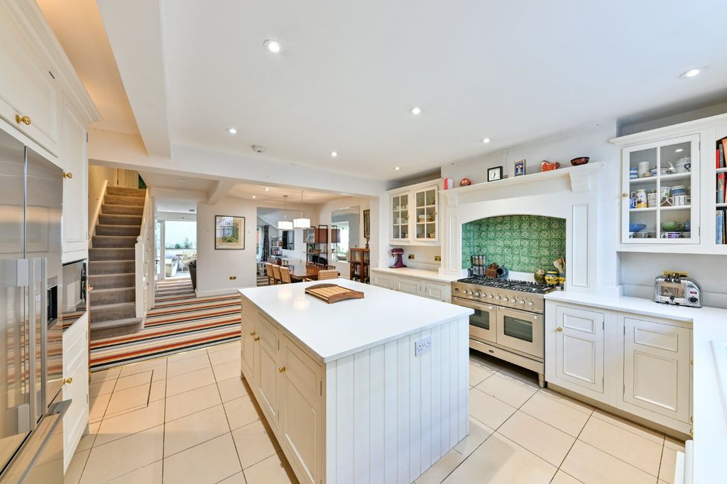 Property photo 2 of 18 Picture No. 03