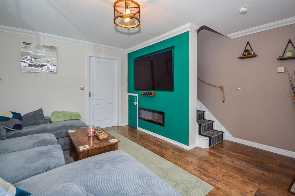 Property photo 3 of 12 Living Room