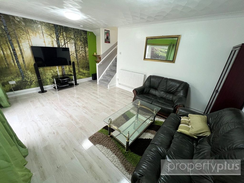 Property photo 2 of 18 Picture No. 19