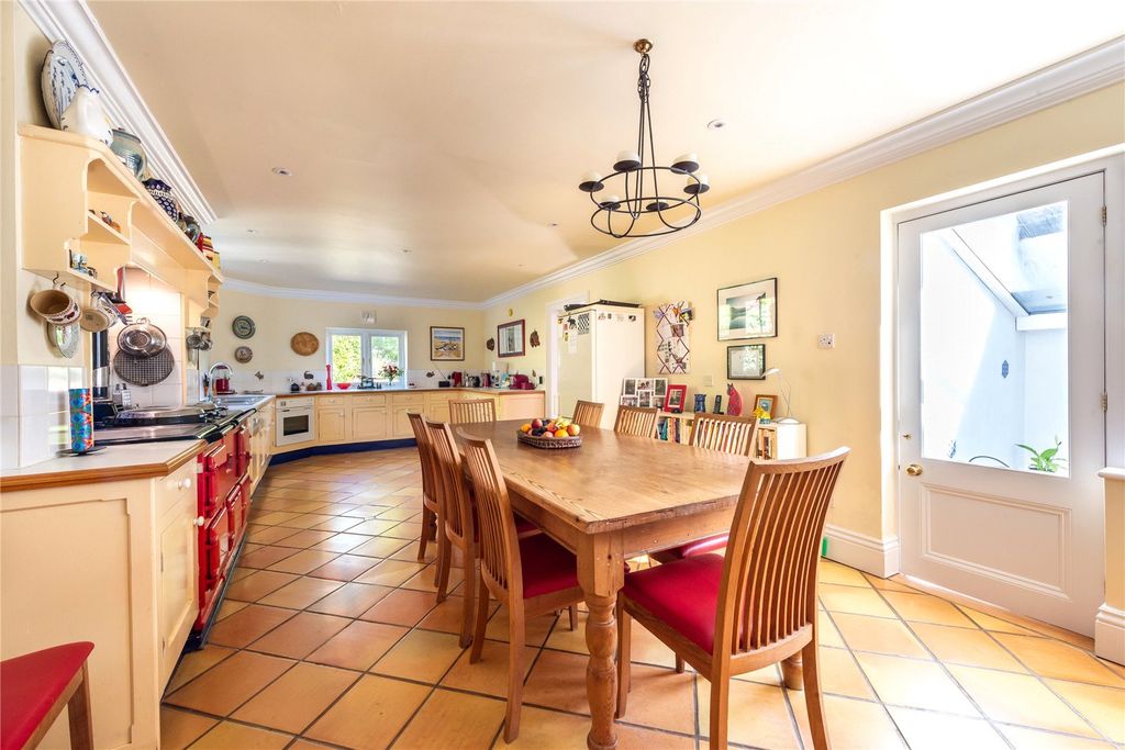 Property photo 3 of 21 Picture No. 17