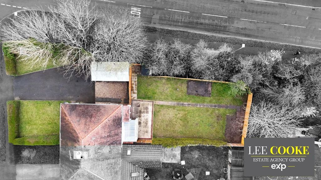 Property photo 2 of 43