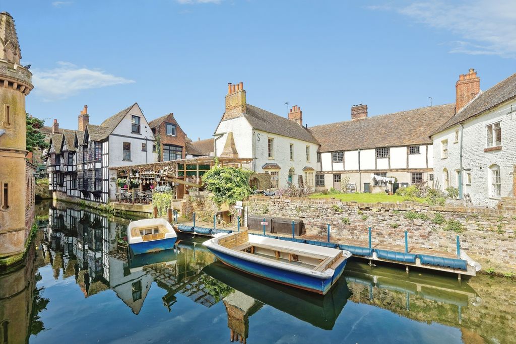 Property photo 2 of 22 Pbox-Img.Jpg