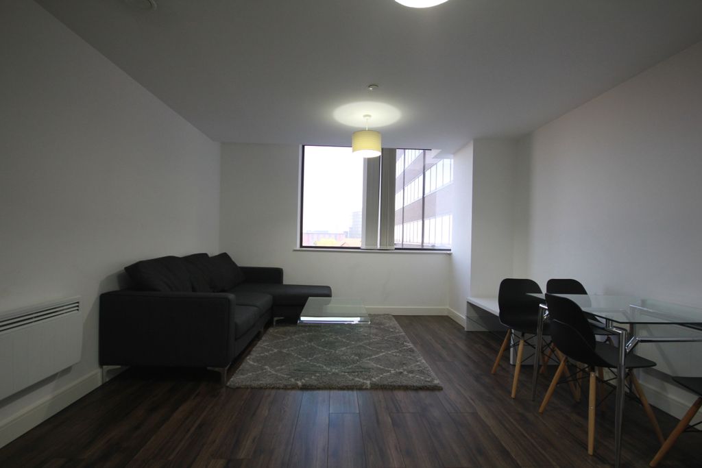 Property photo 2 of 11