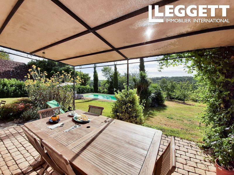 Property photo 2 of 10