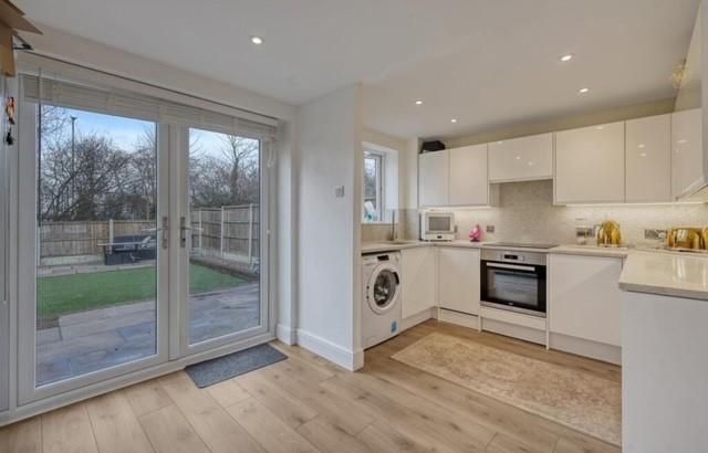 Property photo 2 of 12 4.Jpg