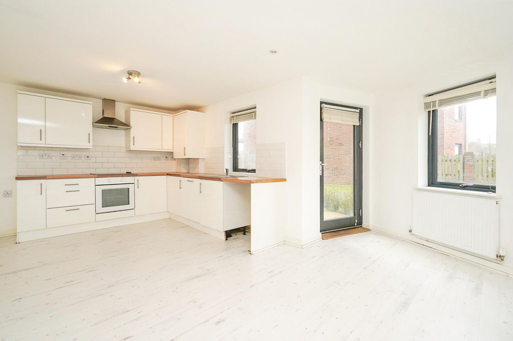 Property photo 2 of 15 Photography