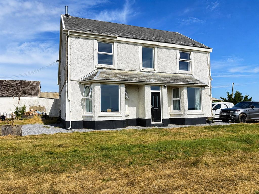 Property photo 1 of 32 Nant101.Png
