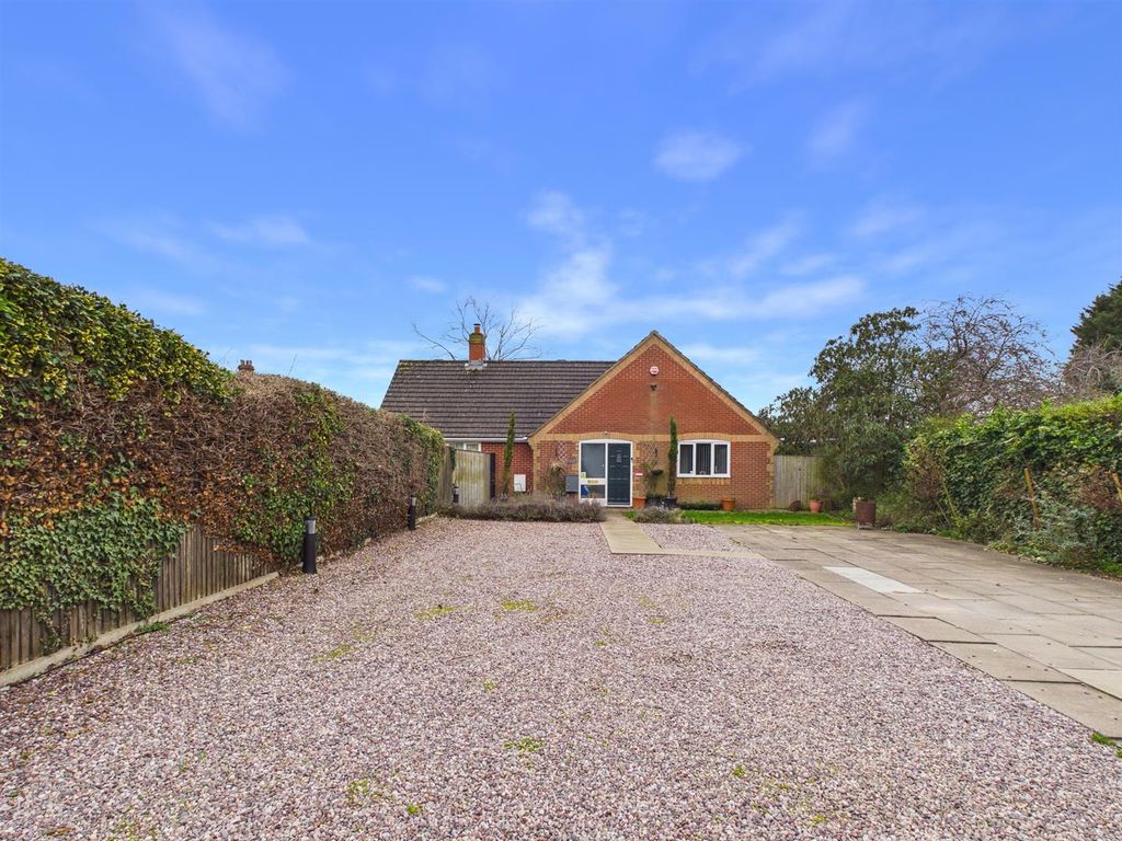 Property photo 1 of 24