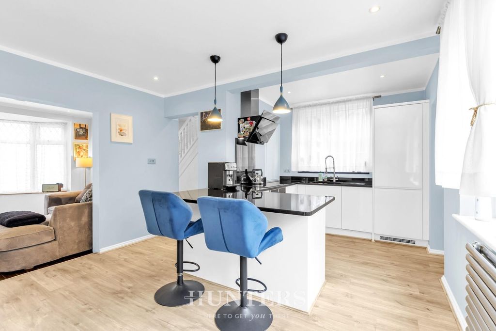 Property photo 3 of 19 Uplands (9).Jpg