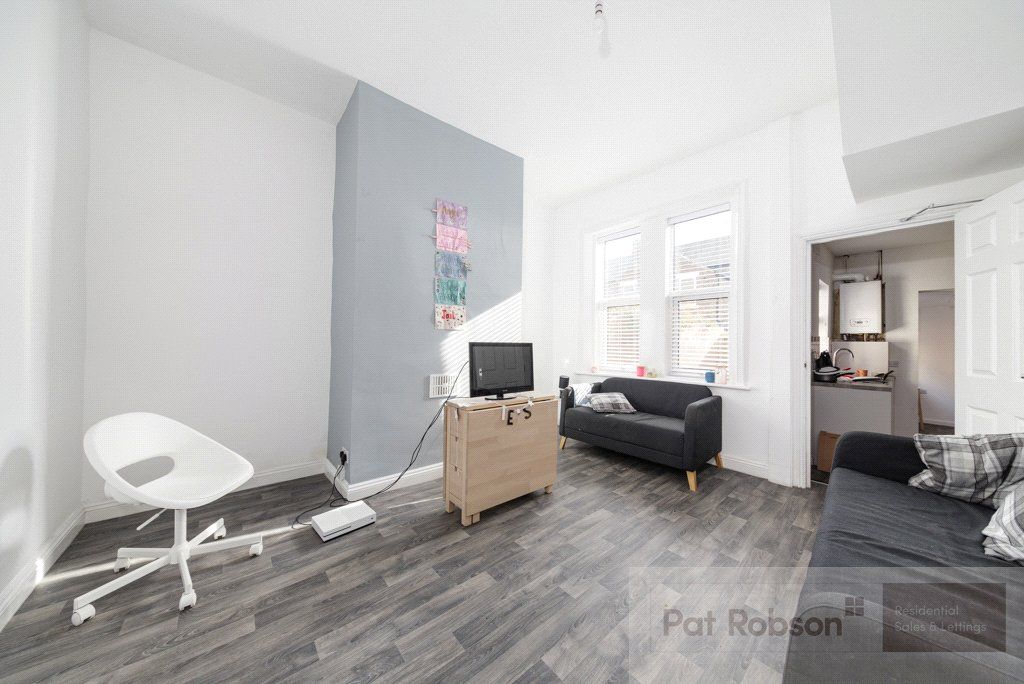 Property photo 2 of 19 Picture 2