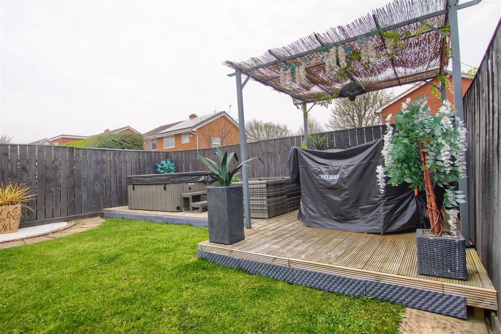 Property photo 2 of 14 Jw2.Jpg