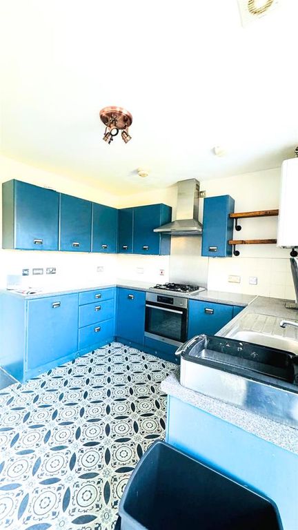 Property photo 2 of 18 51B661B7-7115-4cc2-Aa3d-E5B3E9Dee7B1.Jpg