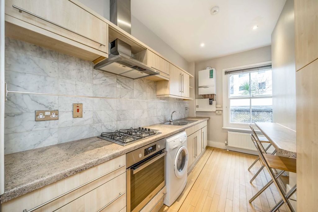 Property photo 3 of 9