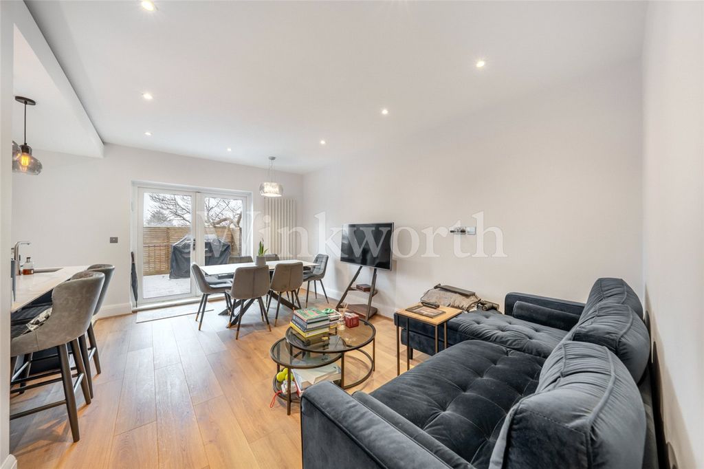 Property photo 1 of 13 Picture No. 04