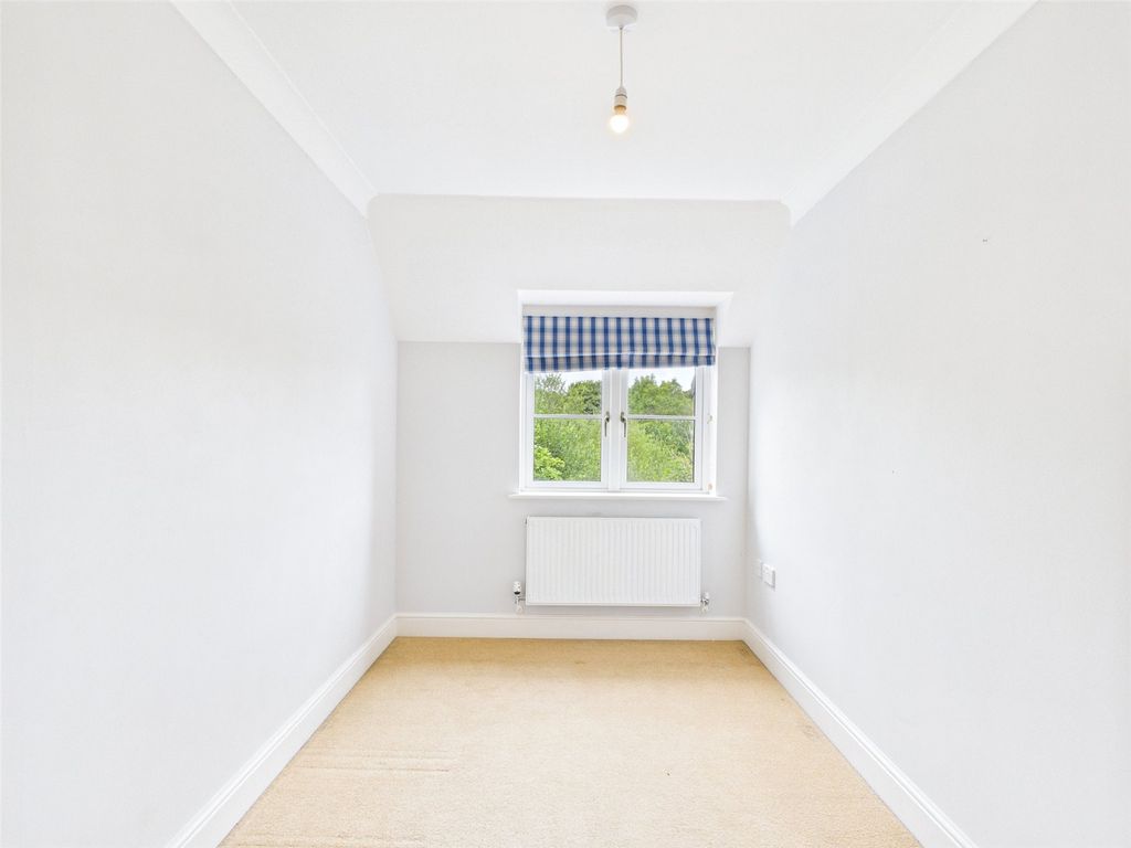 Property photo 3 of 21 Picture No. 05