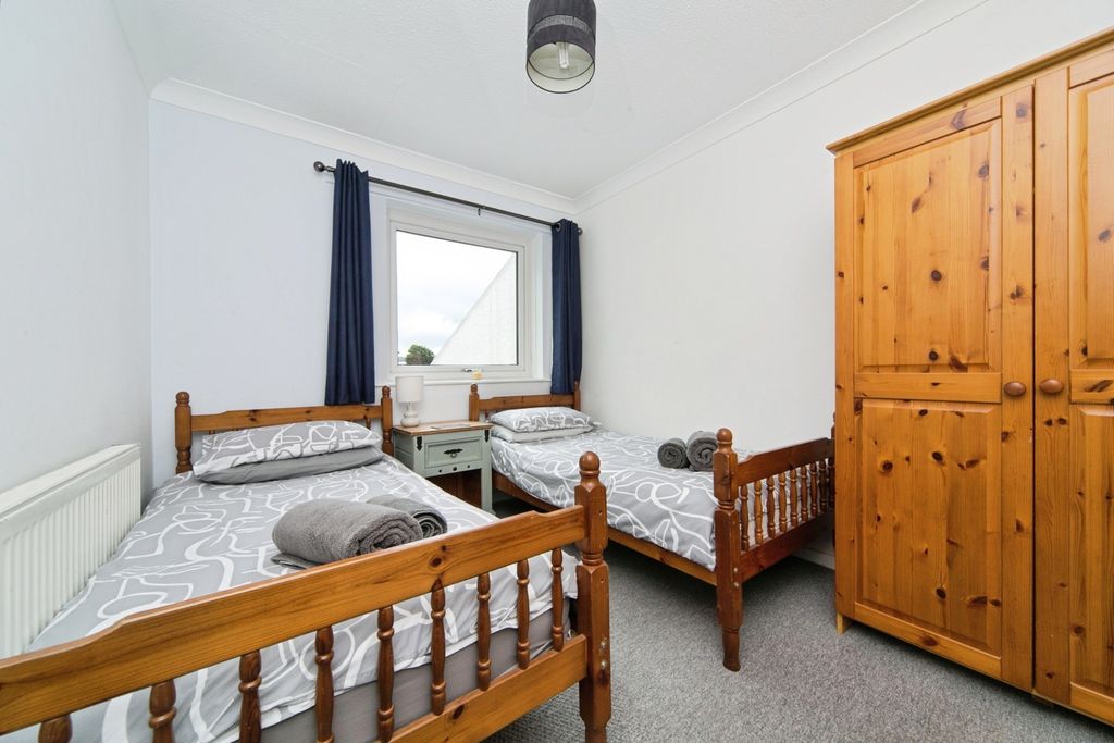 Additional image 9 of 2 bed flat for saleDeganwy Beach, Deganwy, Conwy LL31