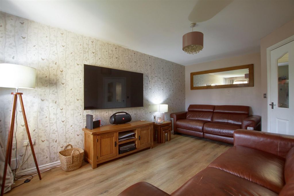 Property photo 2 of 12 cx2.Jpg